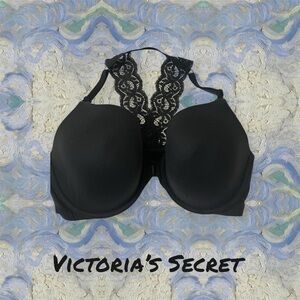 Victoria’s Secret Black Front Closure Bra🎊